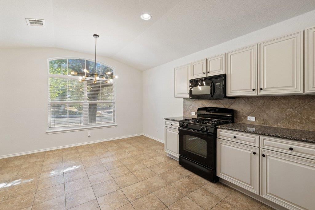 2212 Christoff LOOP