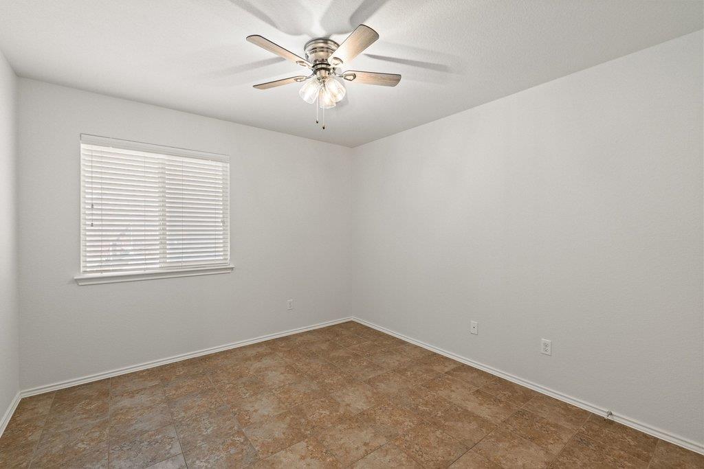 2212 Christoff LOOP