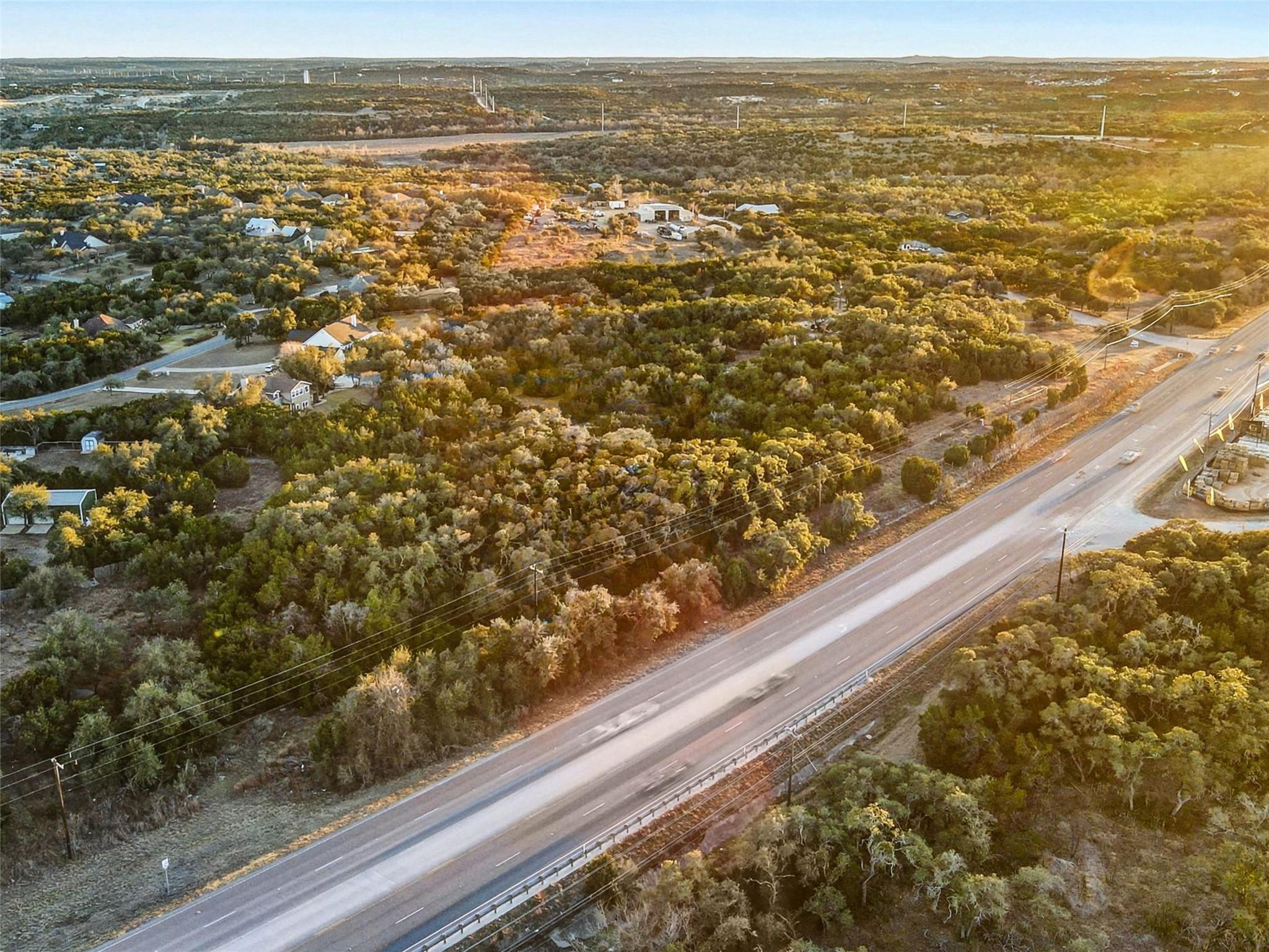 0 W US Highway 290