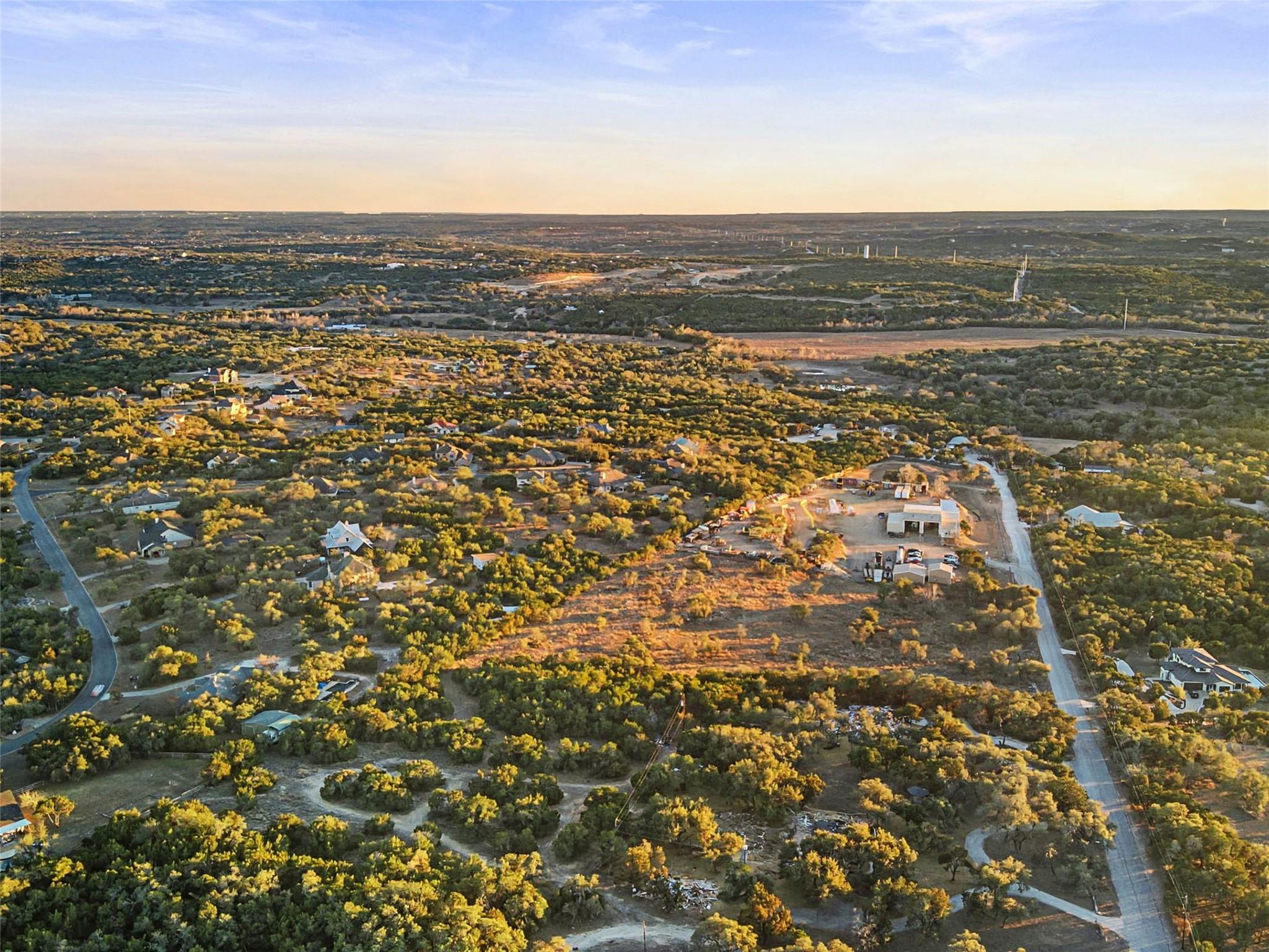 0 W US Highway 290