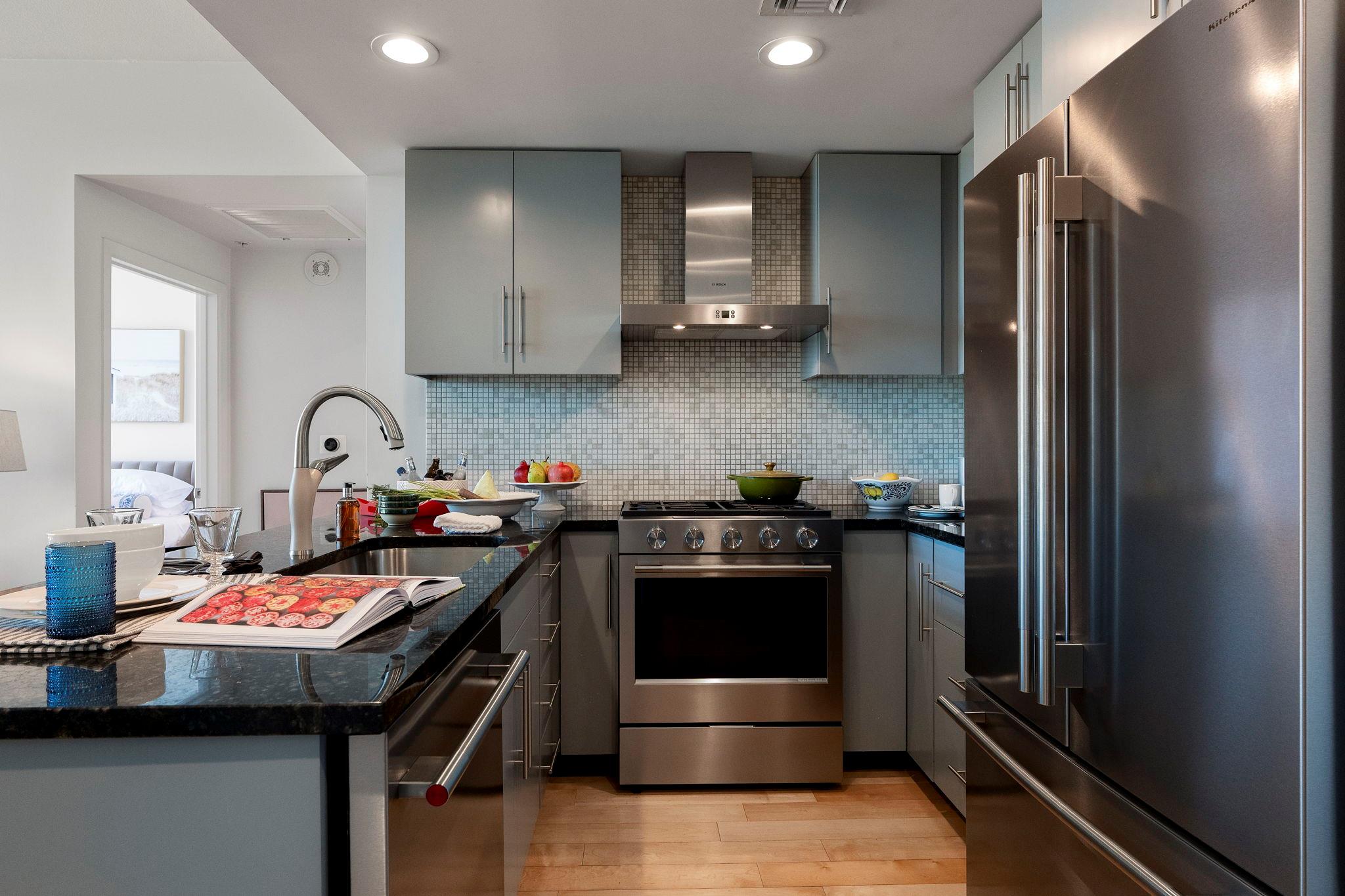 300 Bowie ST # 2308
