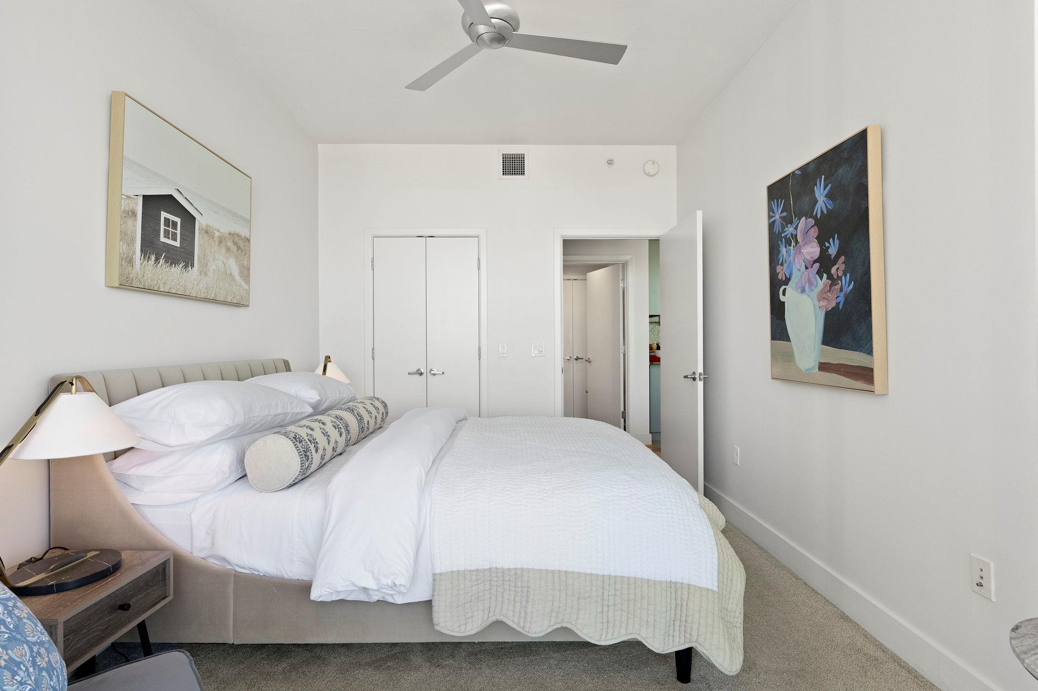 300 Bowie ST # 2308