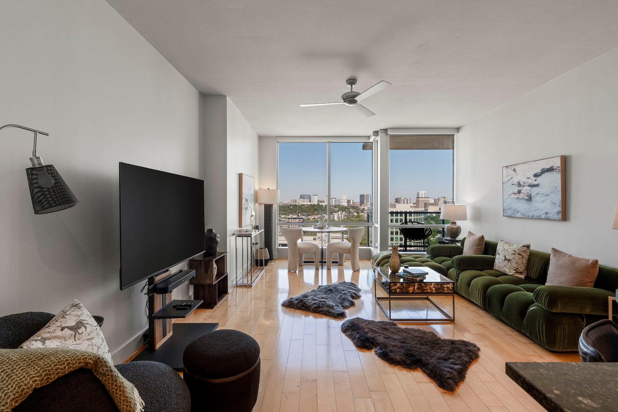 300 Bowie ST # 2308