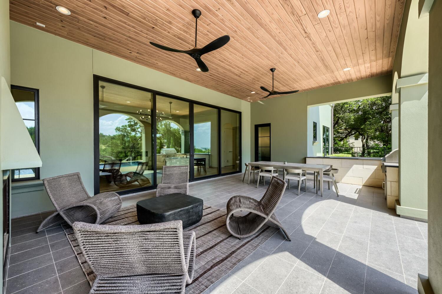 8132 Magnolia Ridge CV