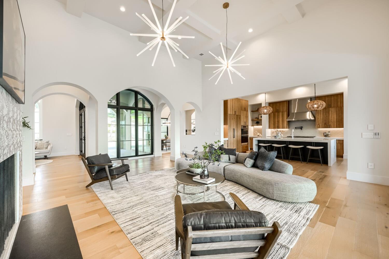 8132 Magnolia Ridge CV