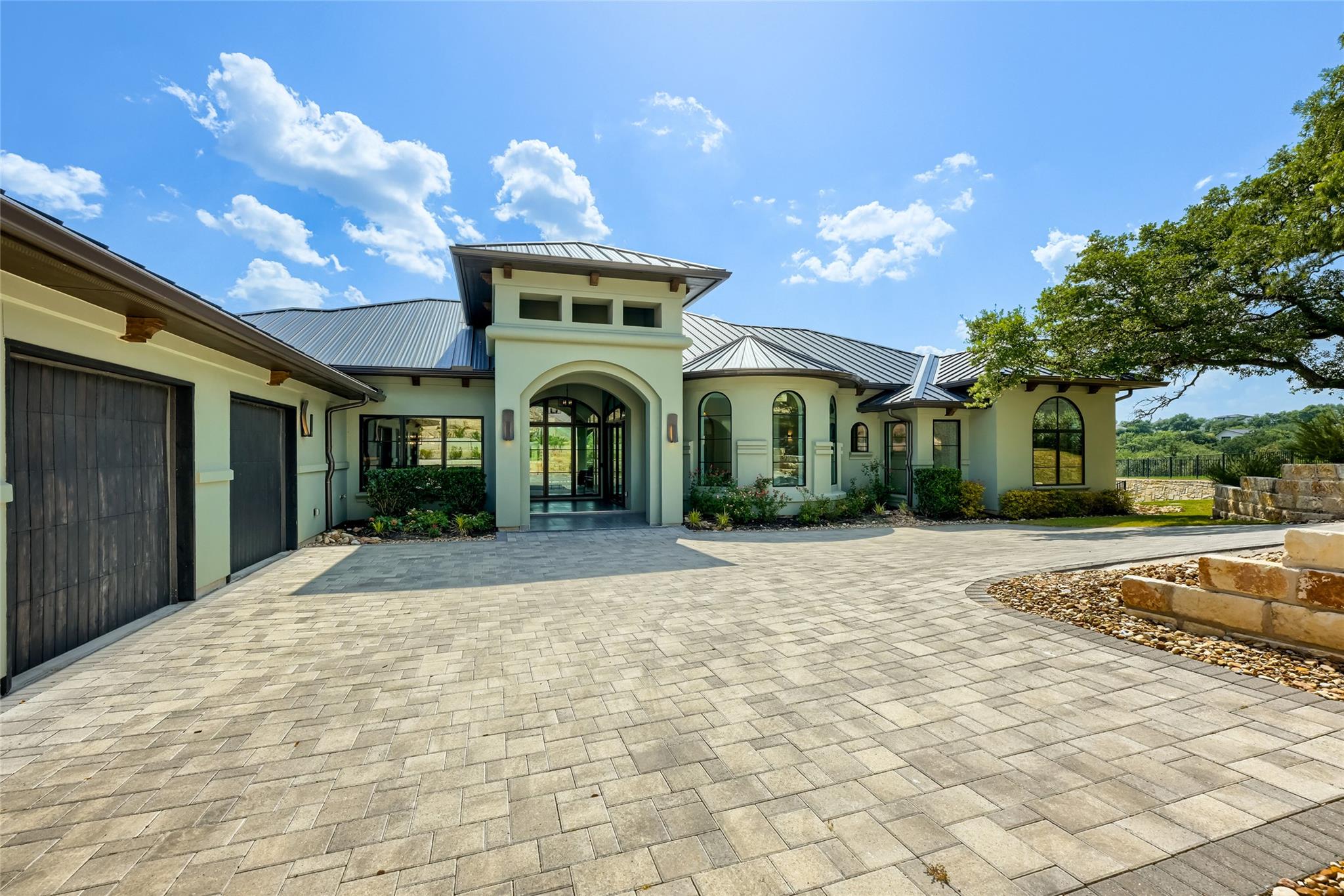 8132 Magnolia Ridge CV