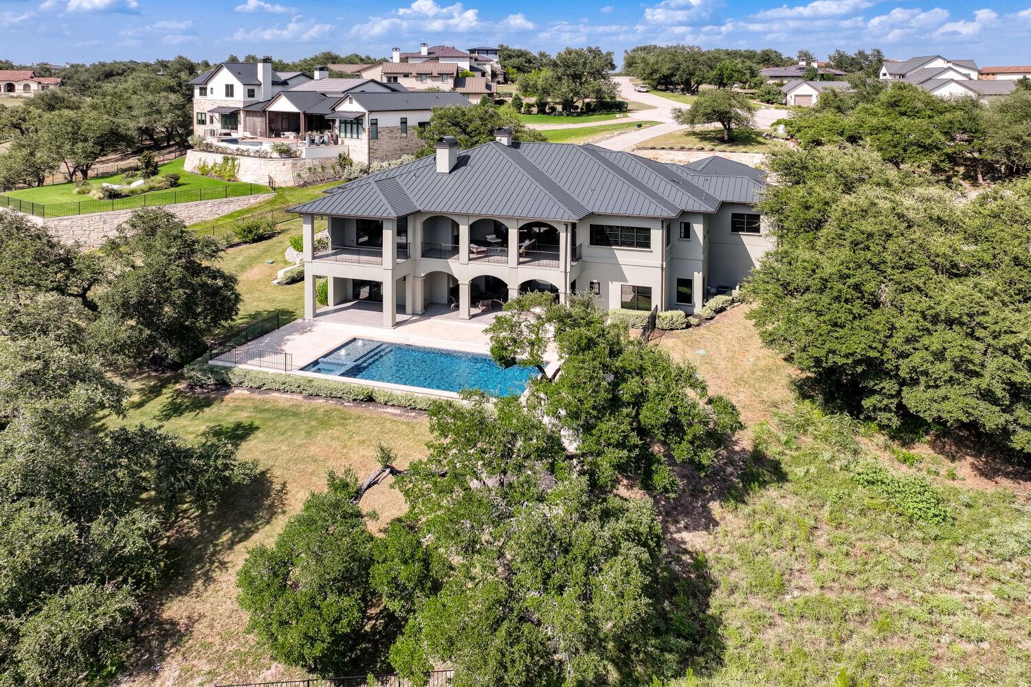 8132 Magnolia Ridge CV