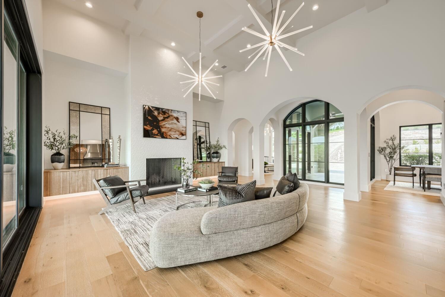 8132 Magnolia Ridge CV