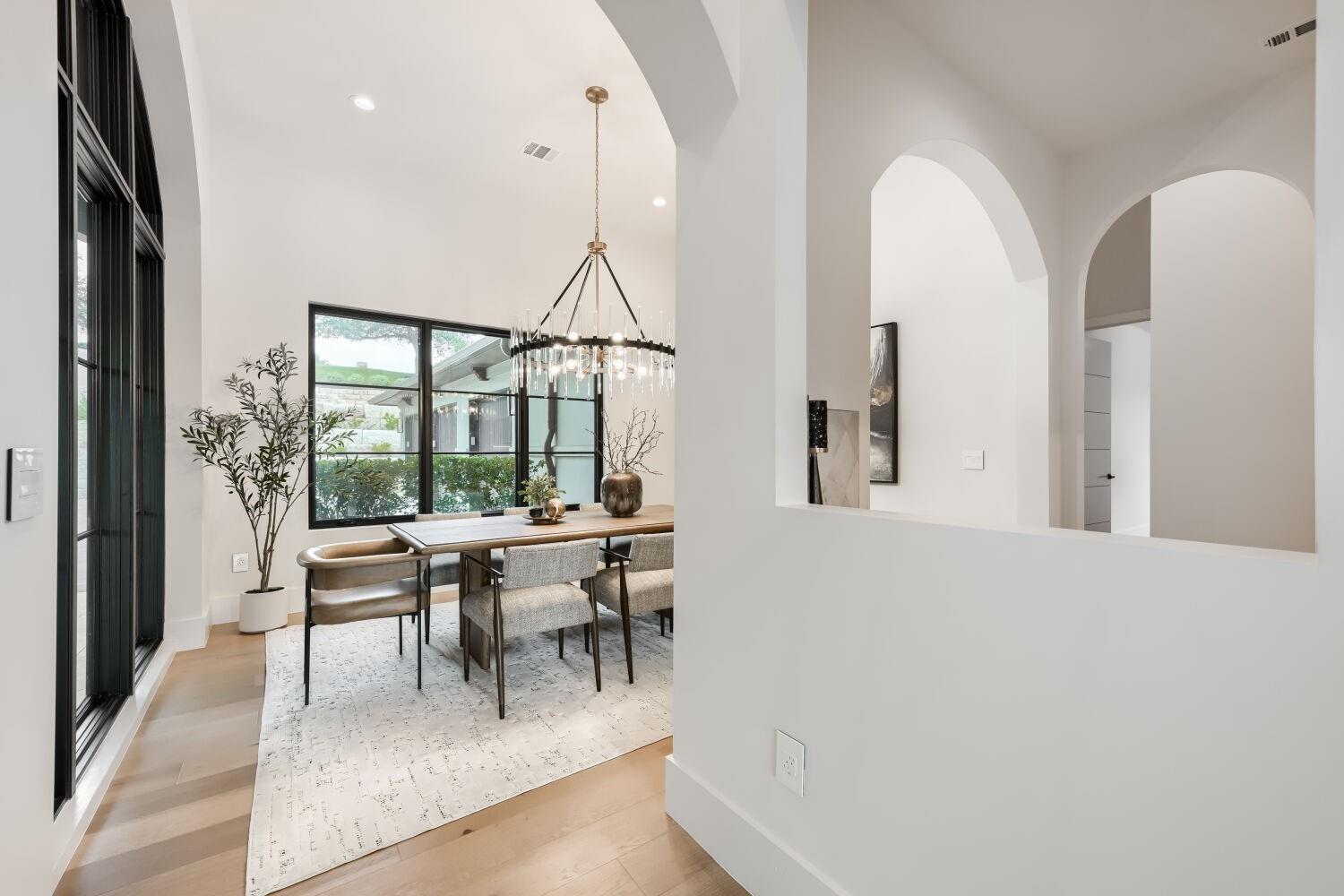 8132 Magnolia Ridge CV
