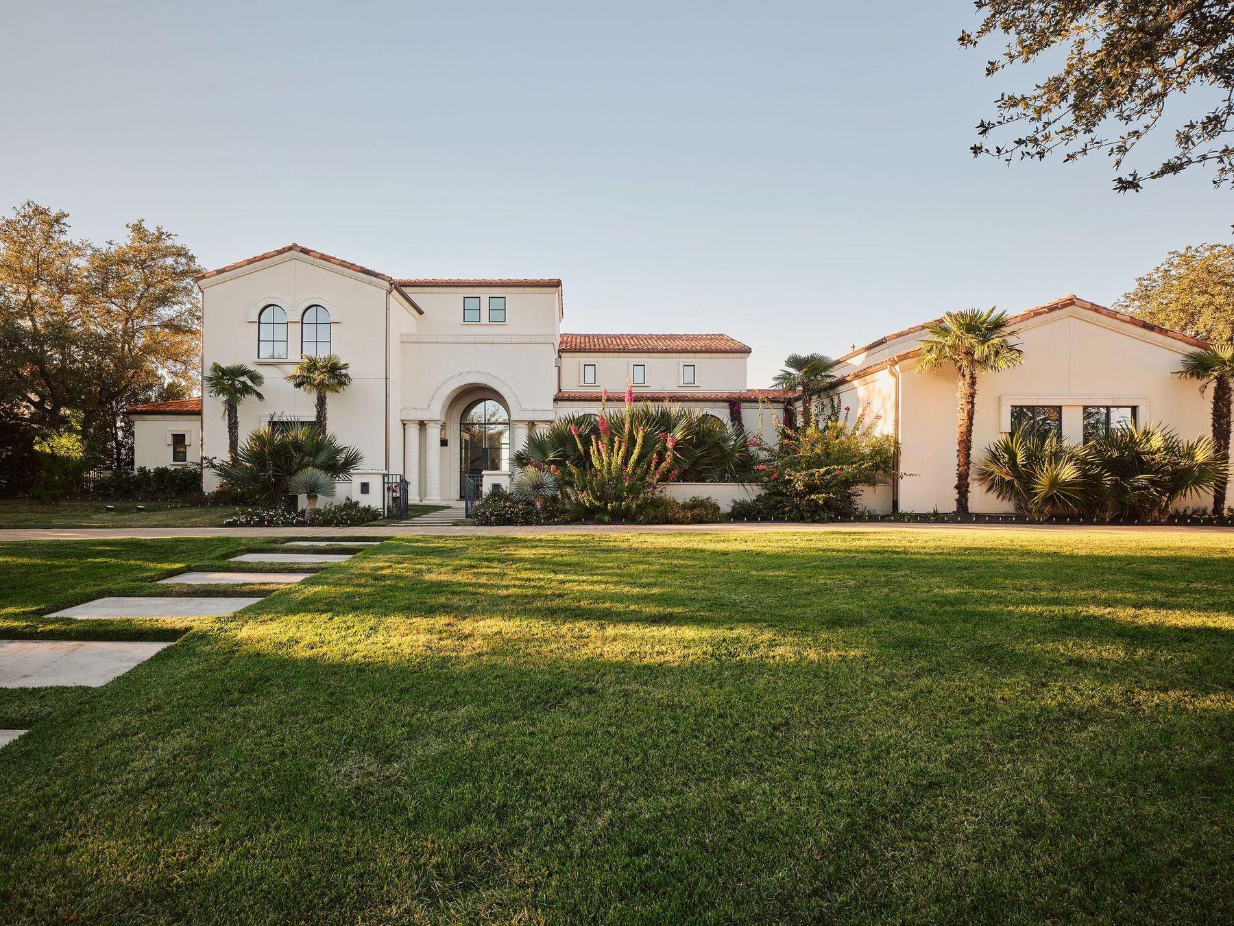 84 Pascal LN