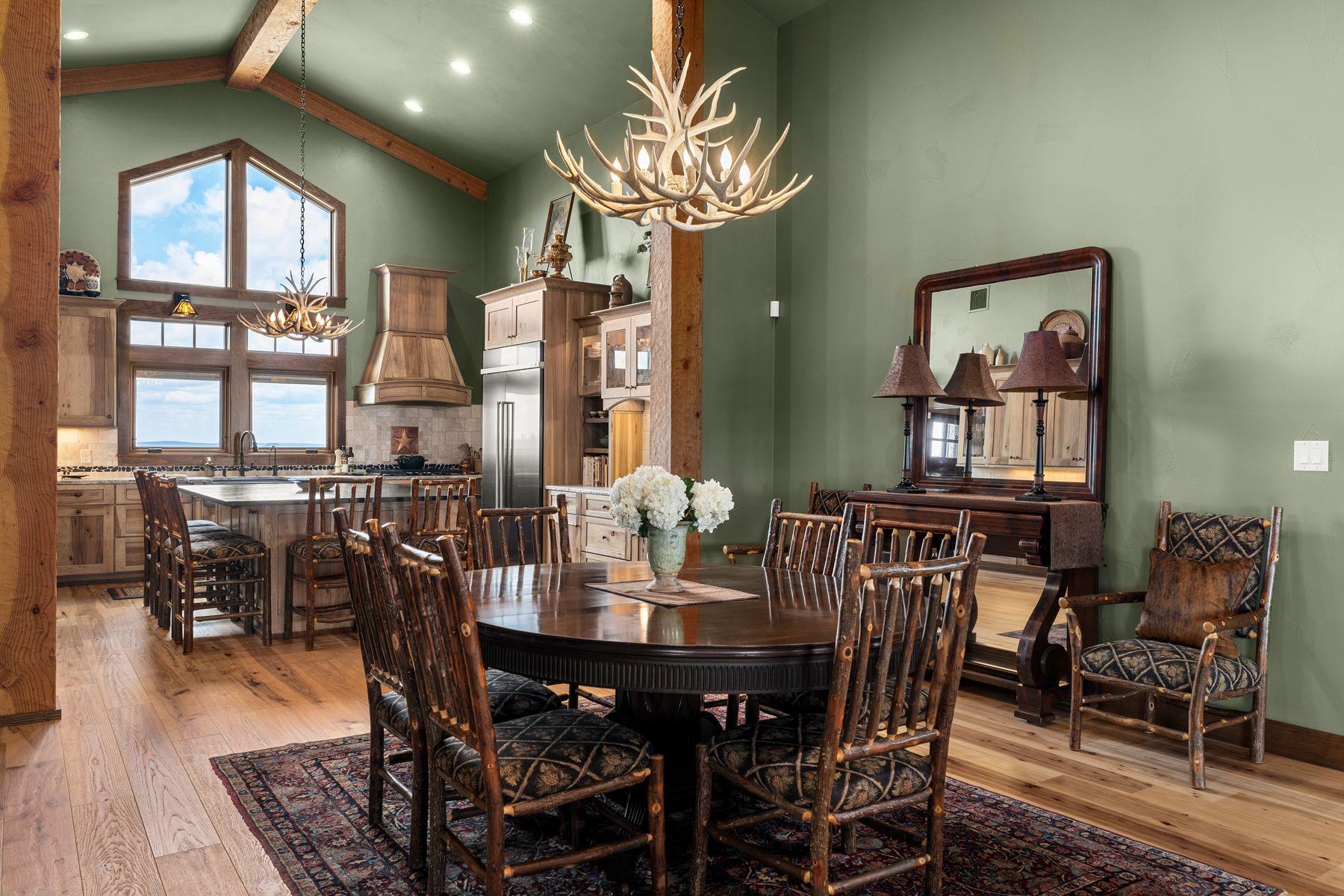 115 Trophy Oak PT
