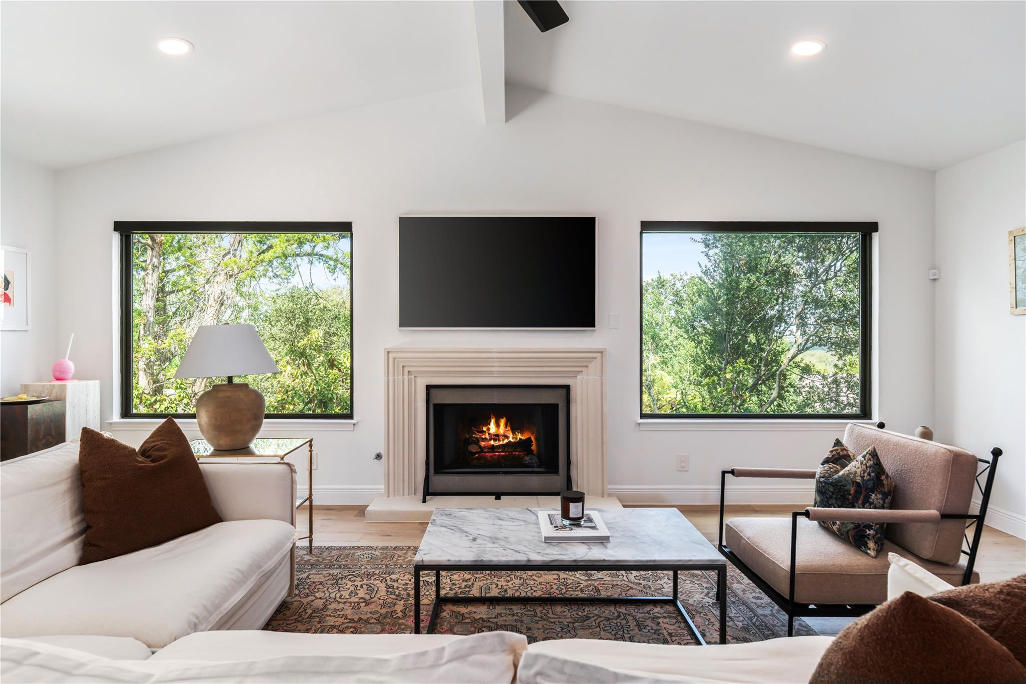 7709 Evaline LN