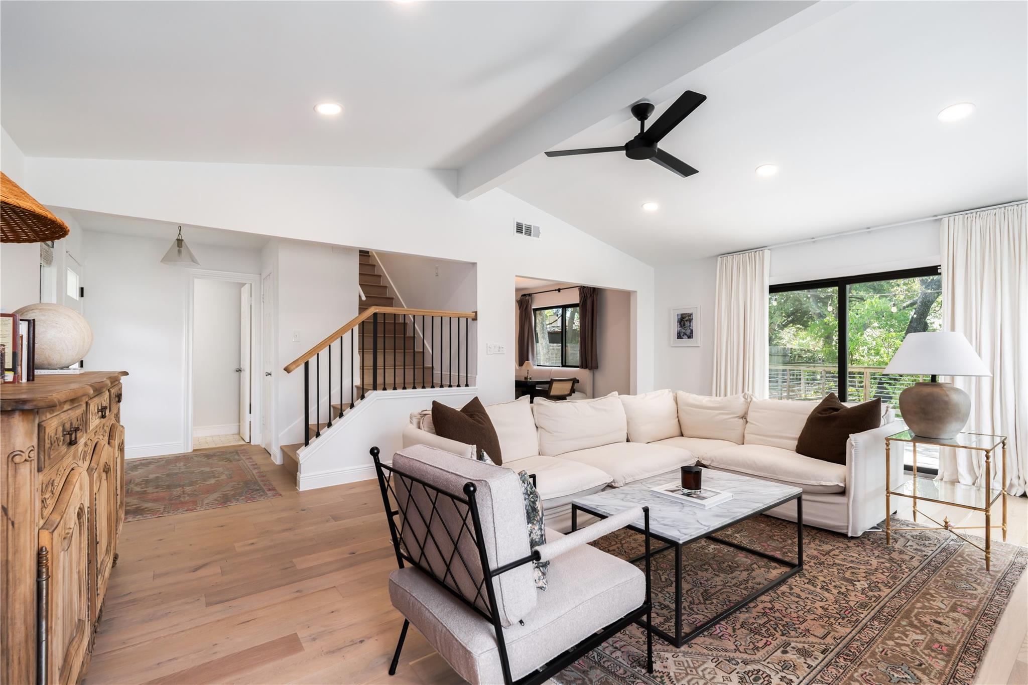 7709 Evaline LN