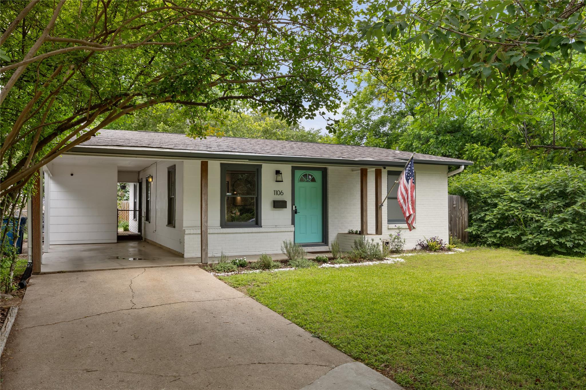 1106 Arcadia Ave