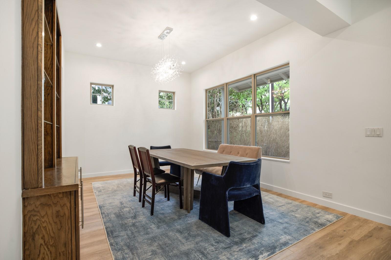 1005 Toyath ST