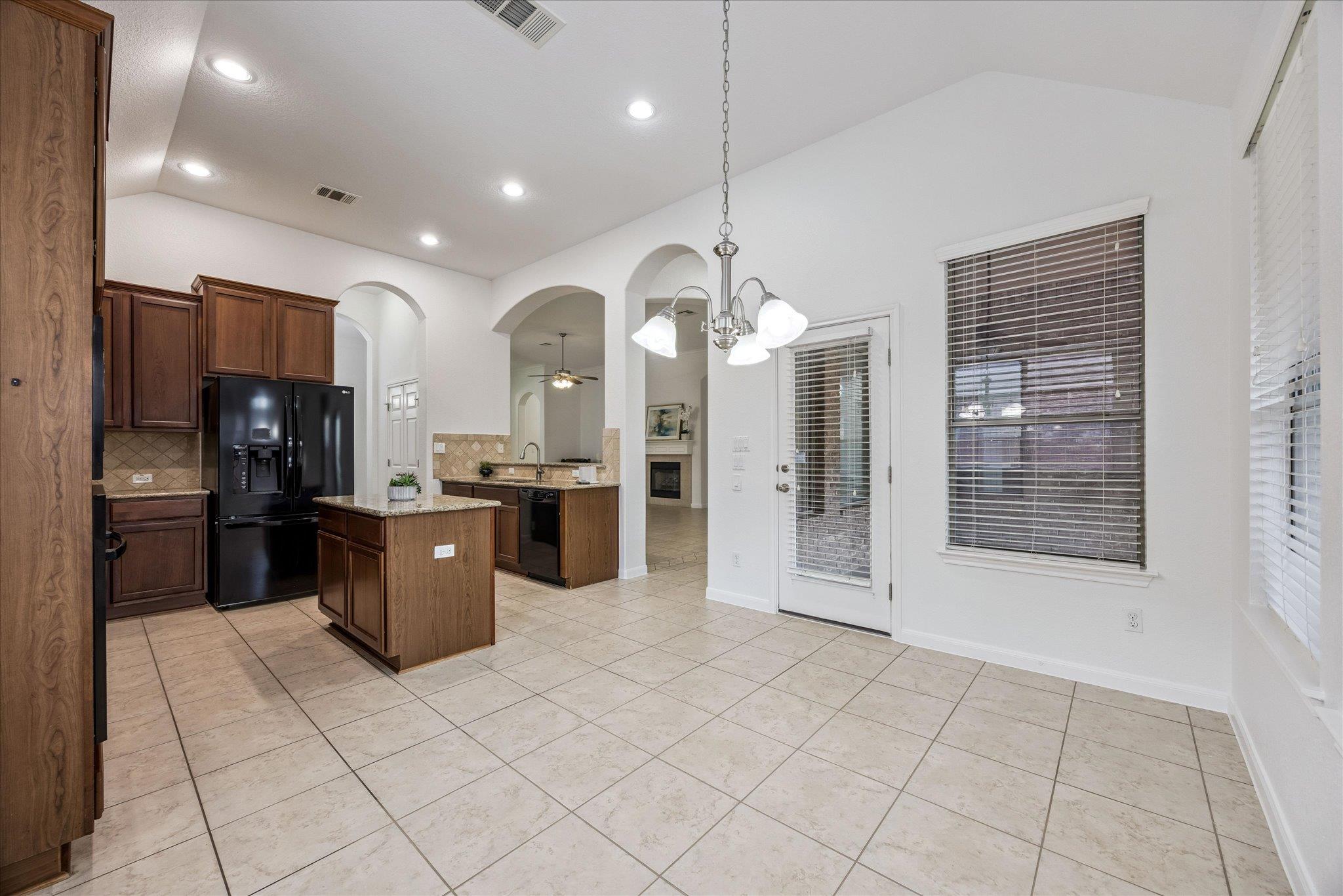 2163 Garlic Creek DR