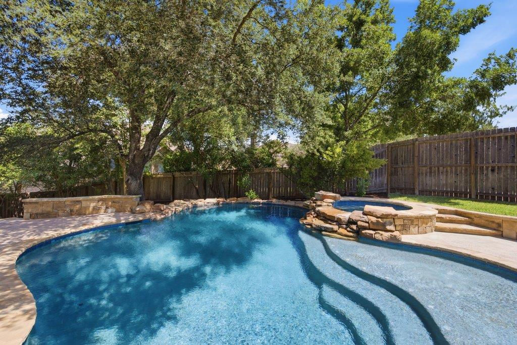 3009 Brittany Point LN