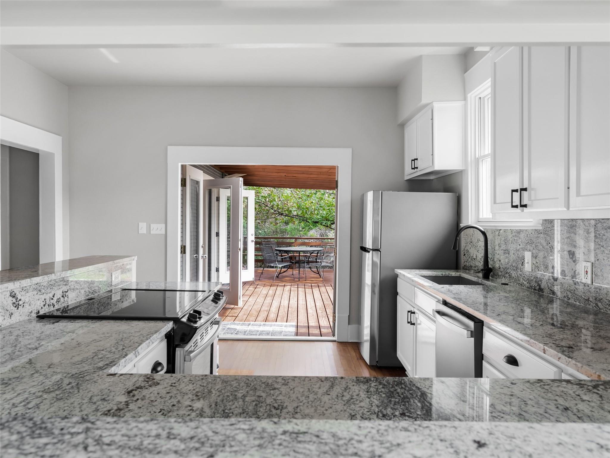 2703 De Soto DR