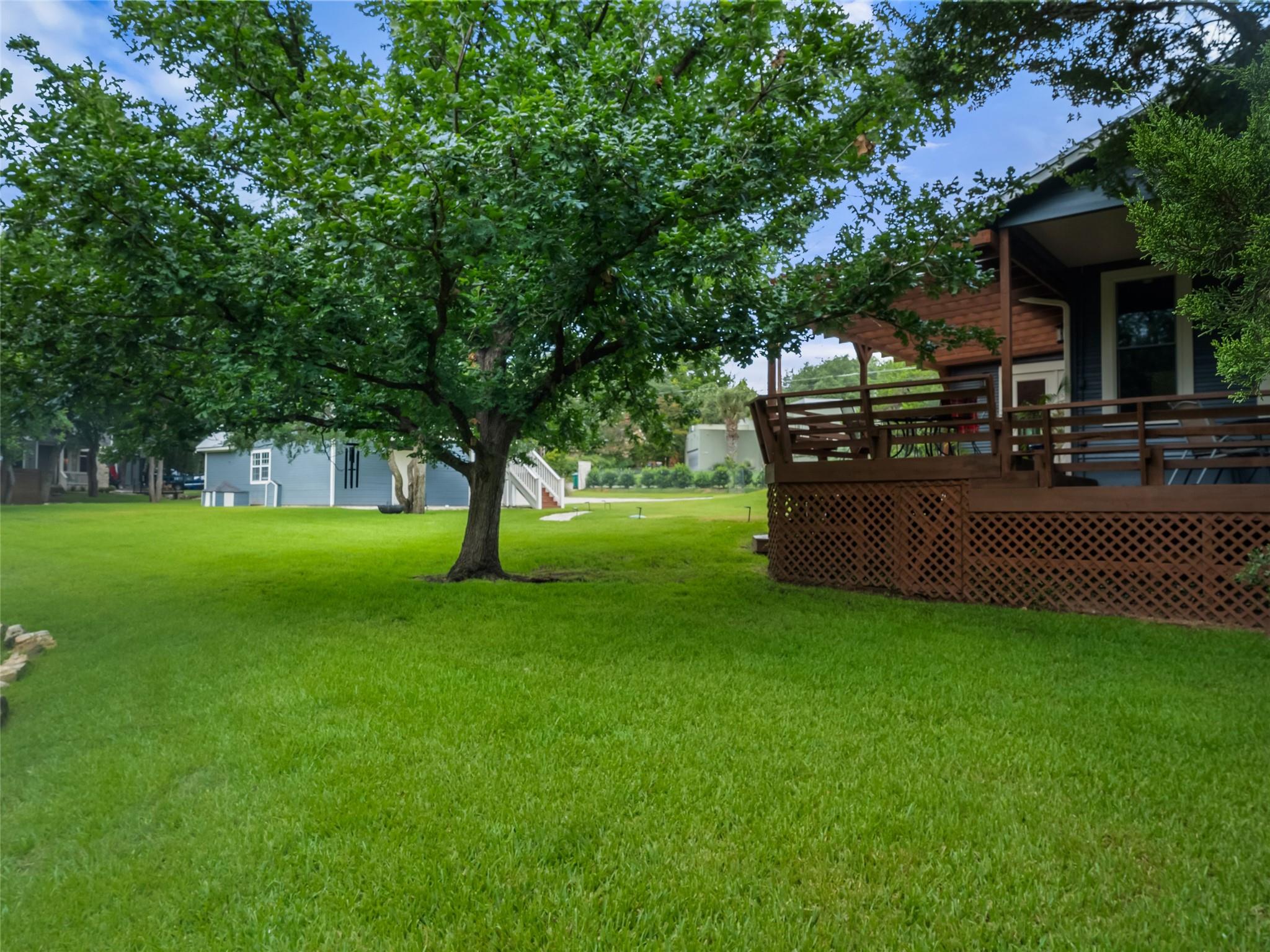 2703 De Soto DR