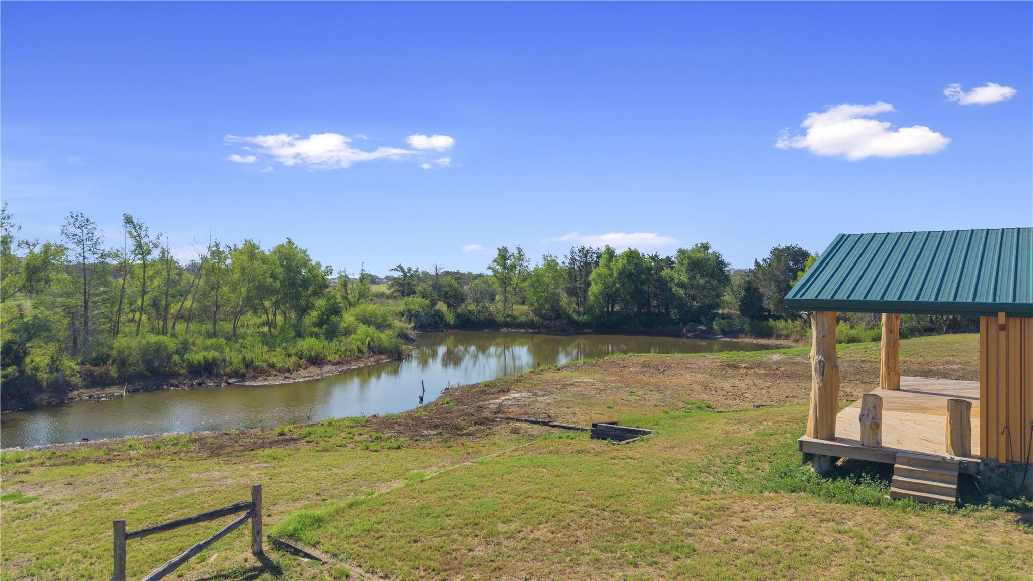 885 State Highway 71