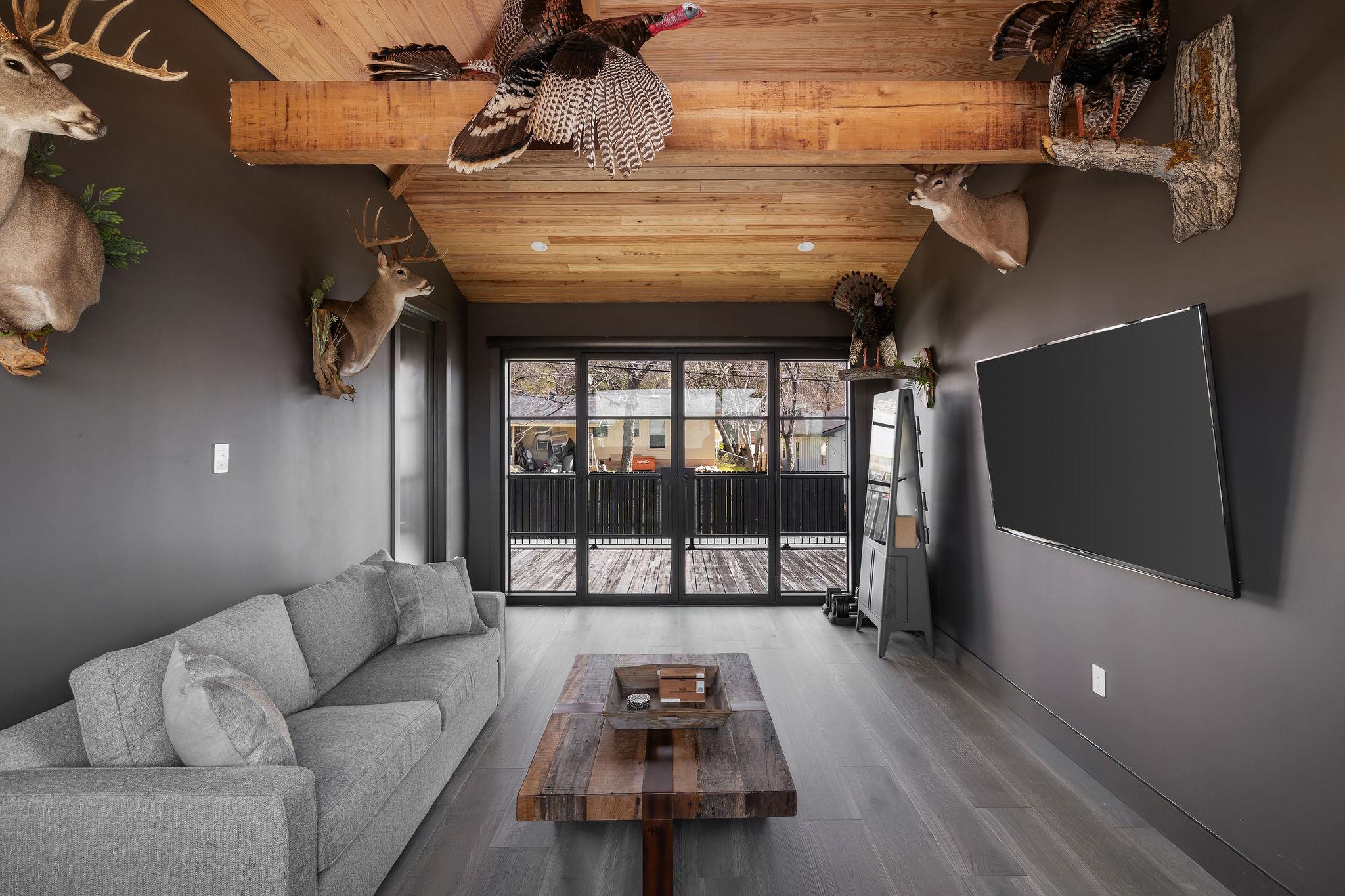 3007 Garden Villa LN