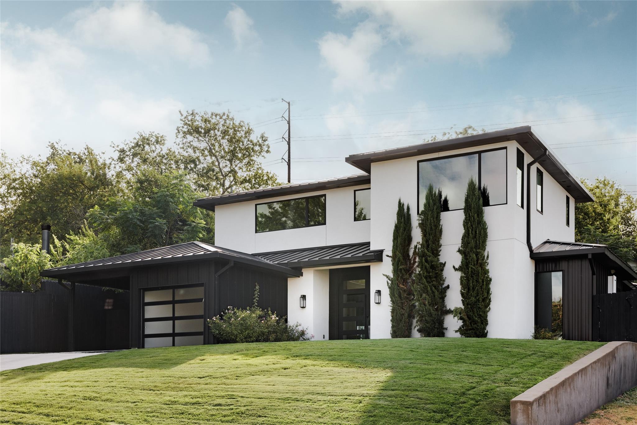 3007 Garden Villa LN