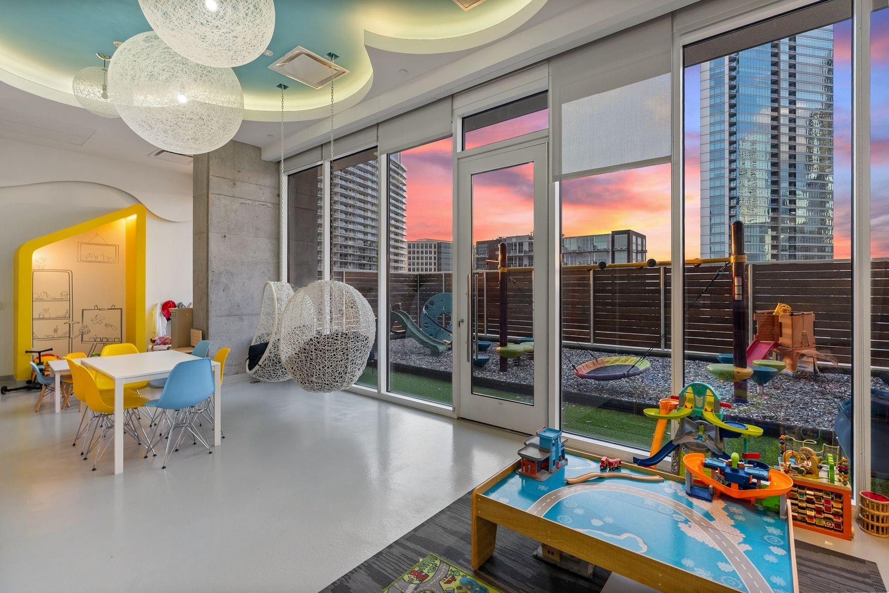 301 West Ave # 4505