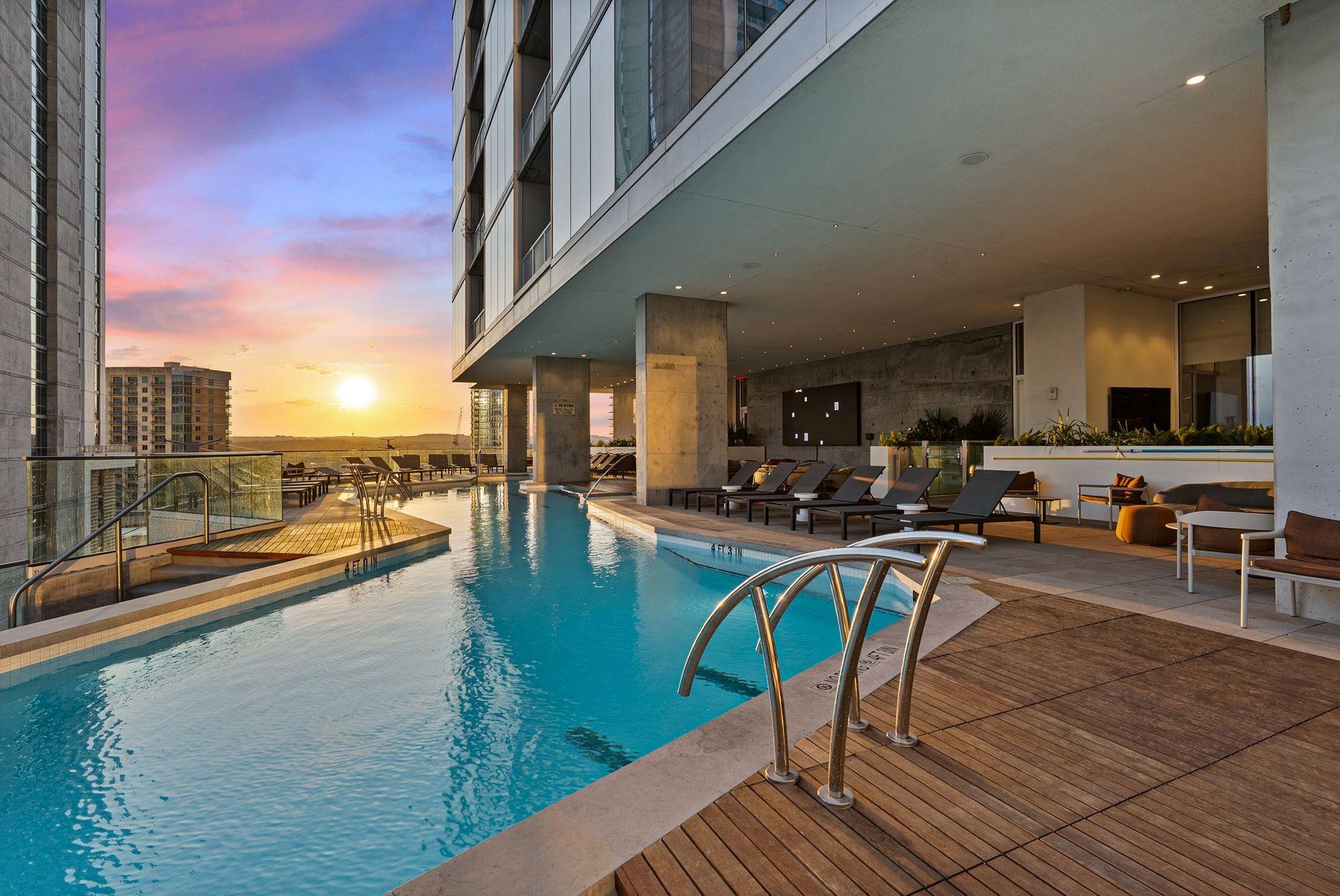 301 West Ave # 4505