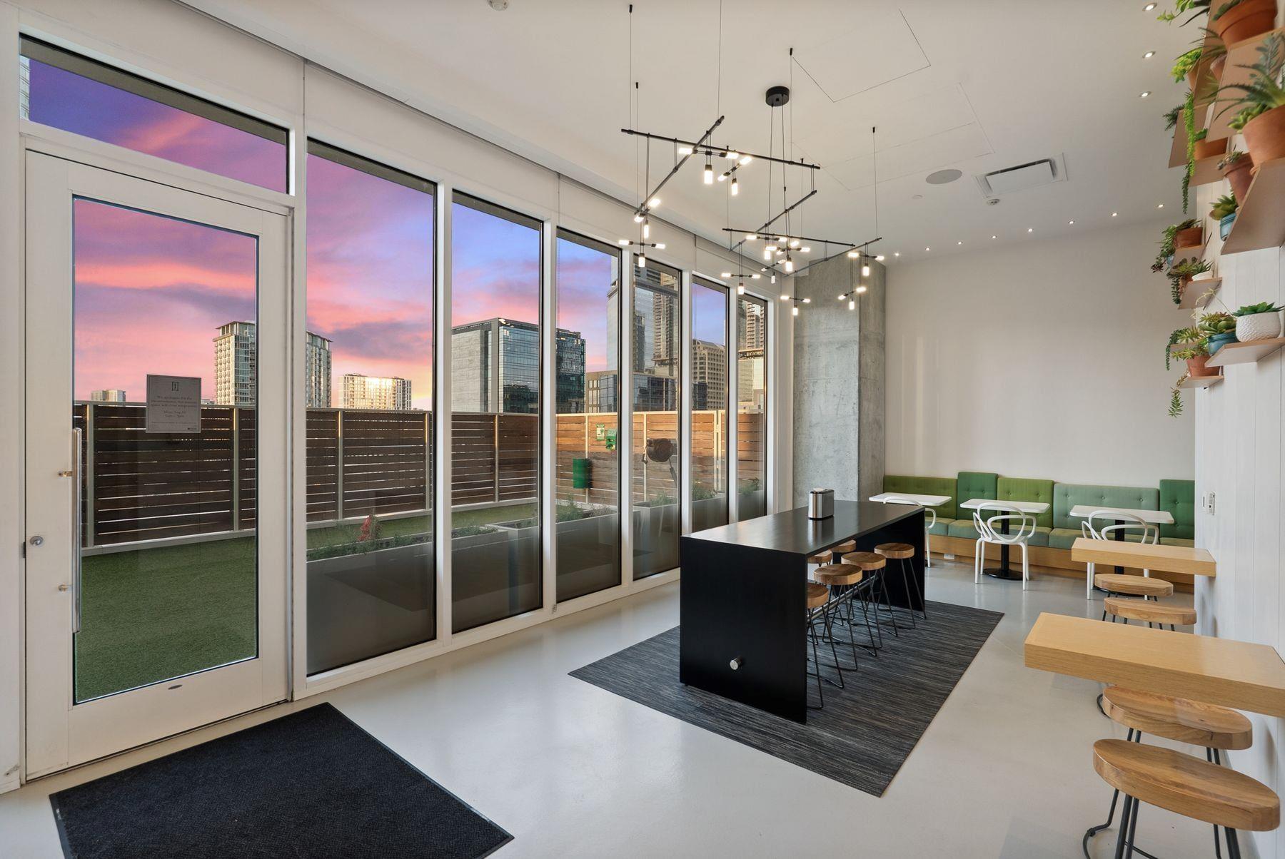 301 West Ave # 4505