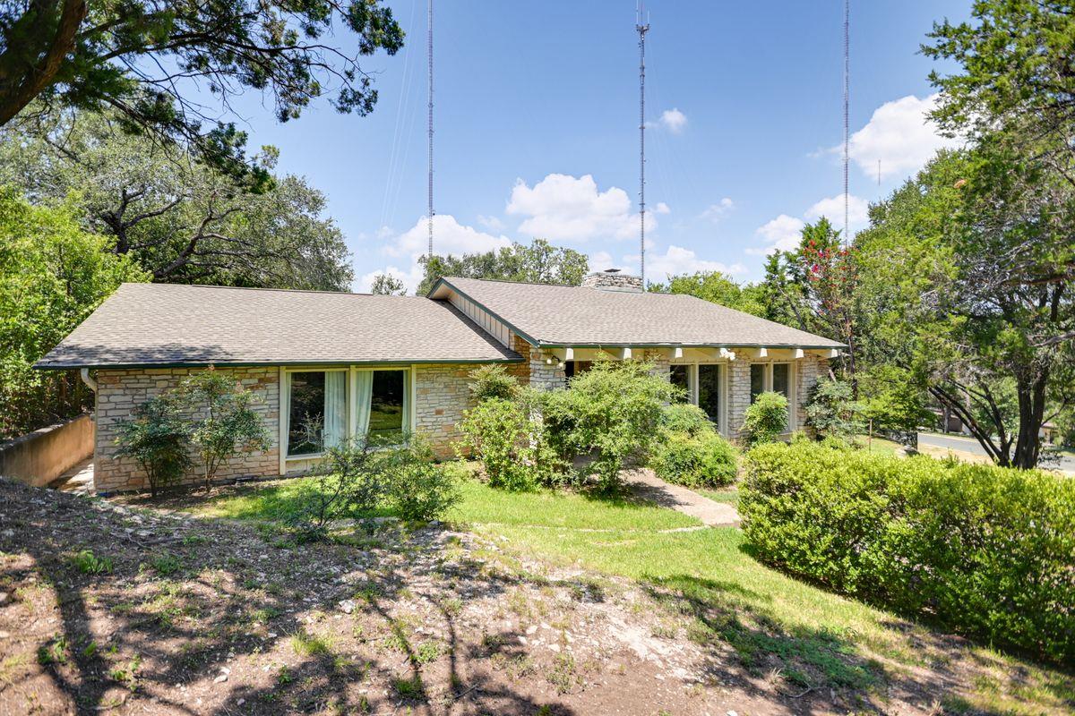 2412 Deer PASS