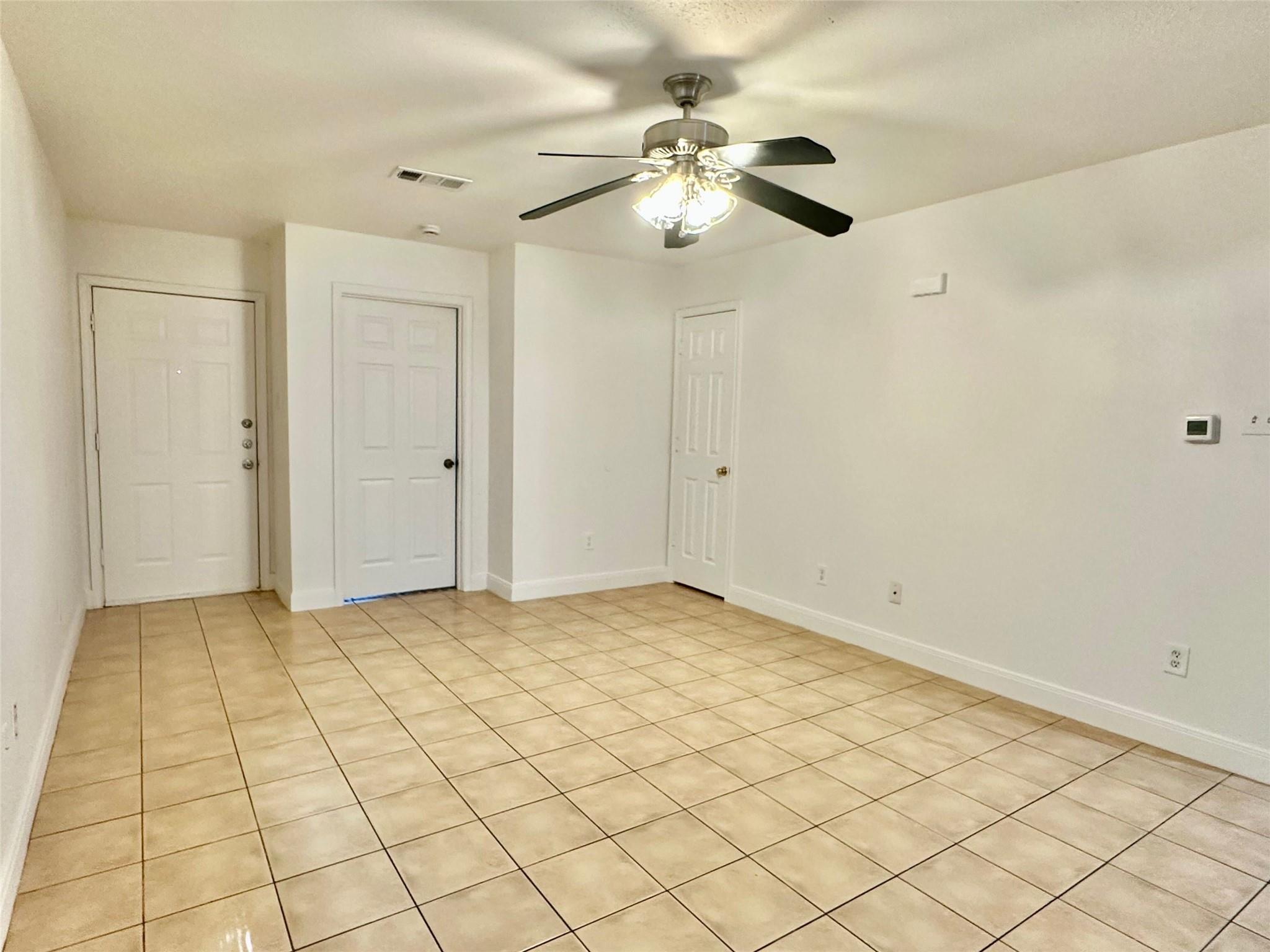 7003 Bennett Ave # B