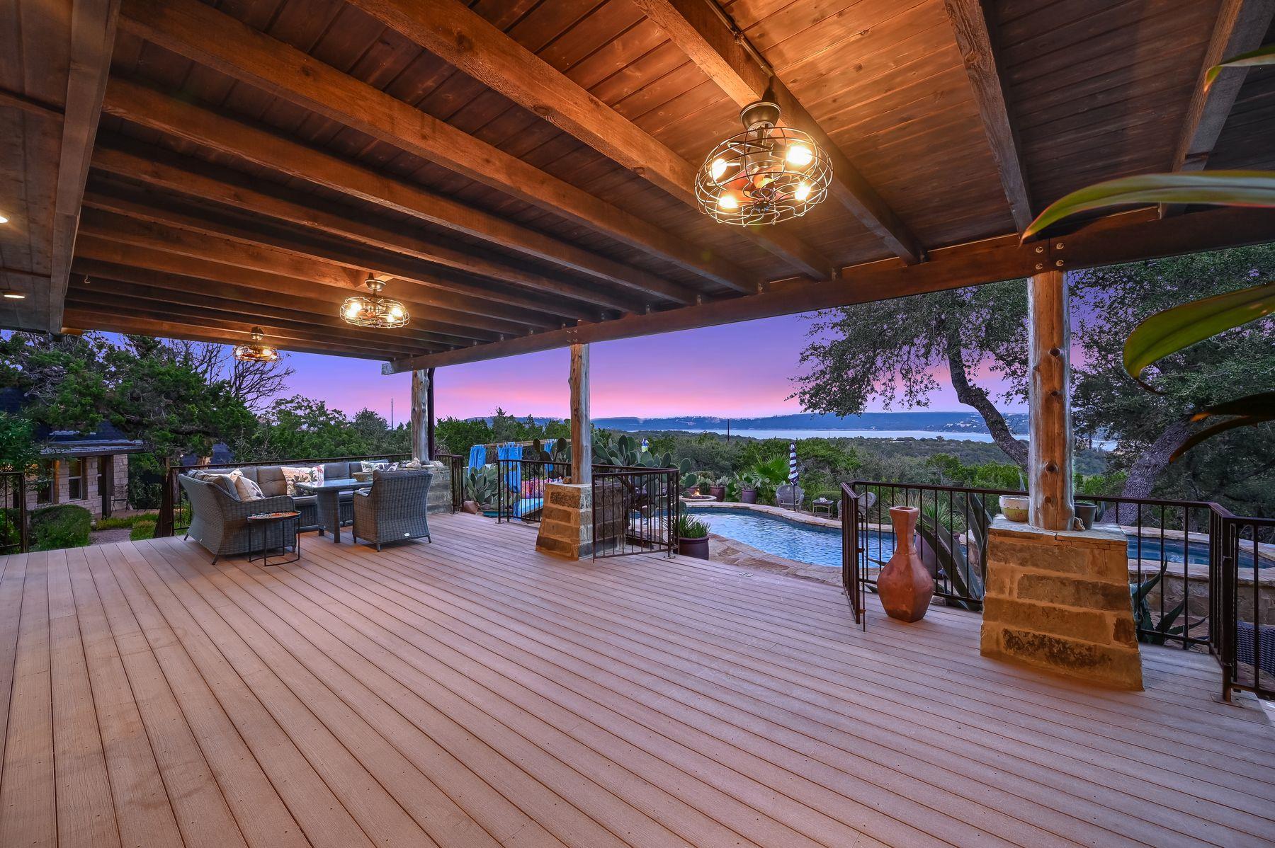 3911 Lago Vista DR