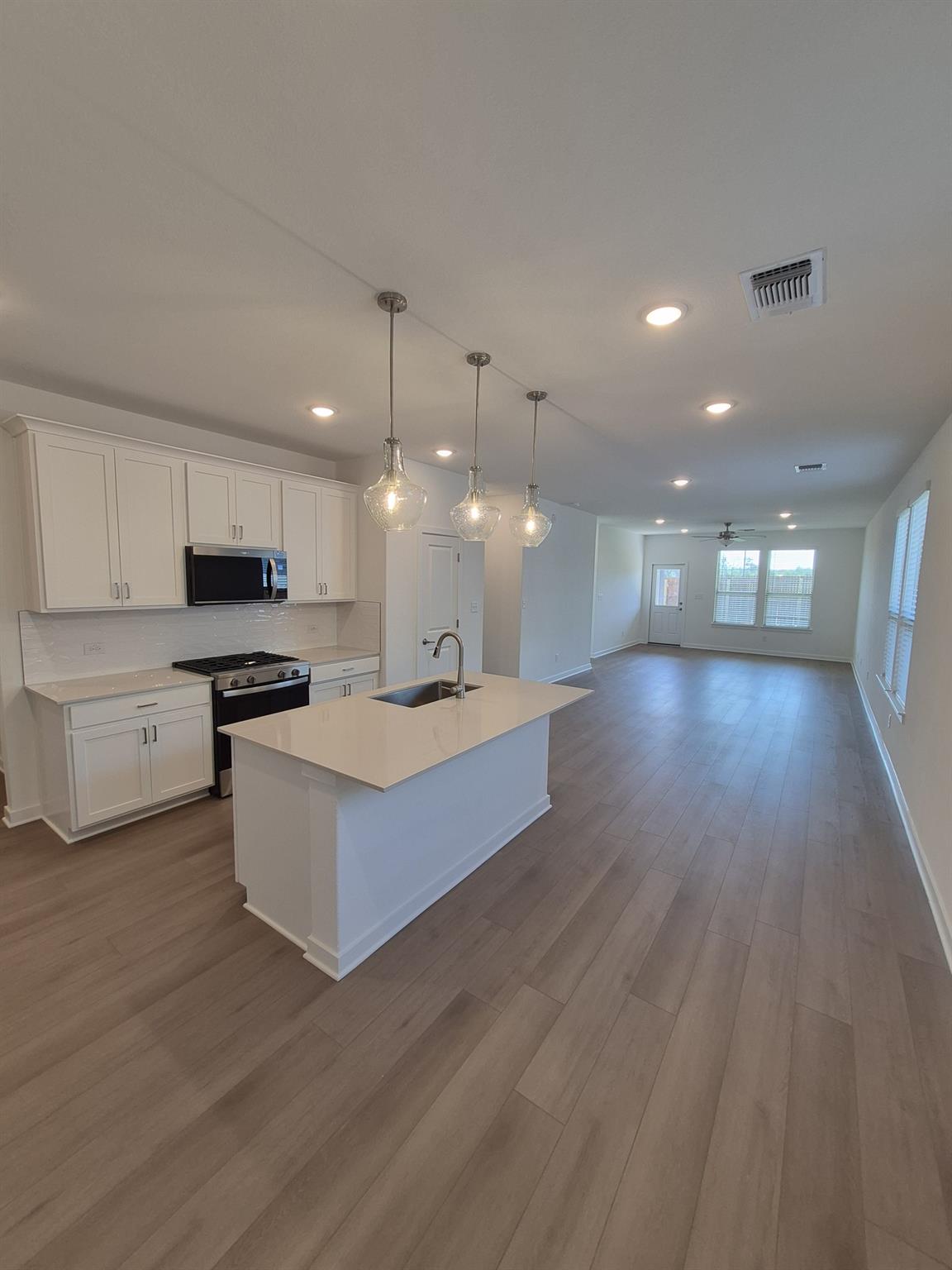 224 Groveland DR
