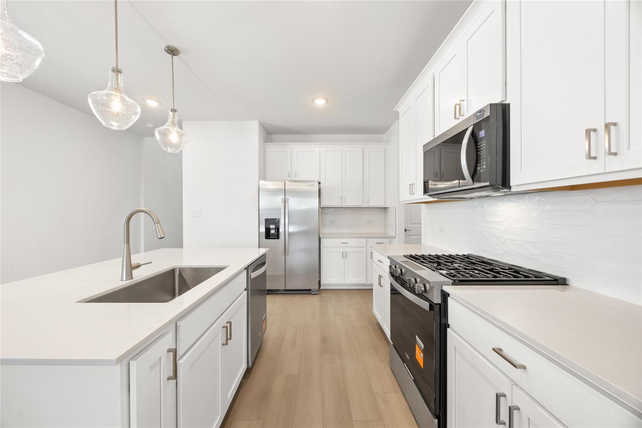 224 Groveland DR