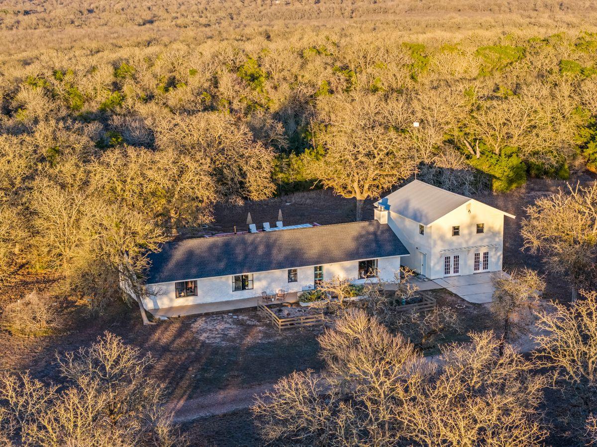 510B-D Thousand Oaks DR