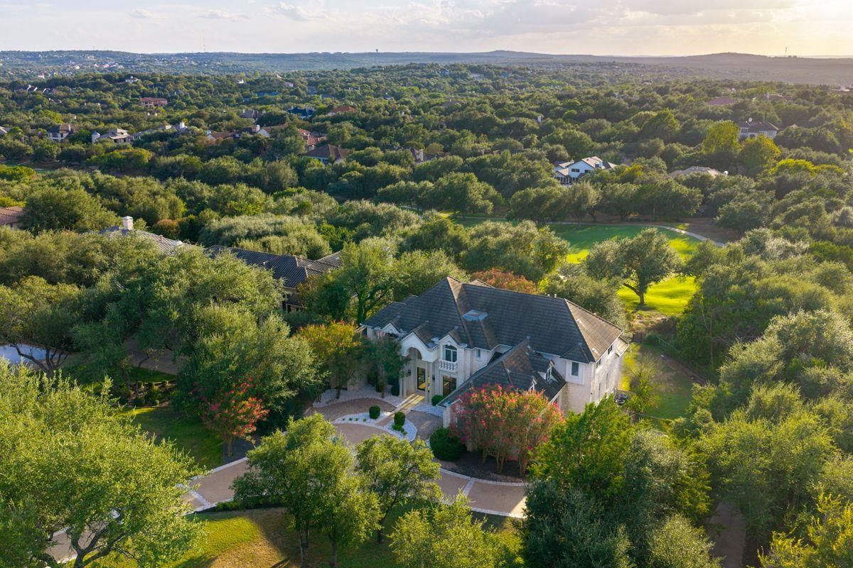 8513 Chalk Knoll DR