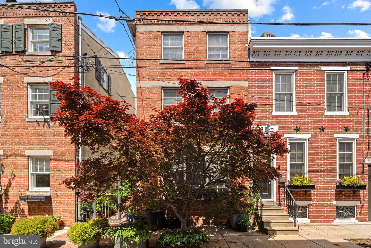 321 Pemberton St