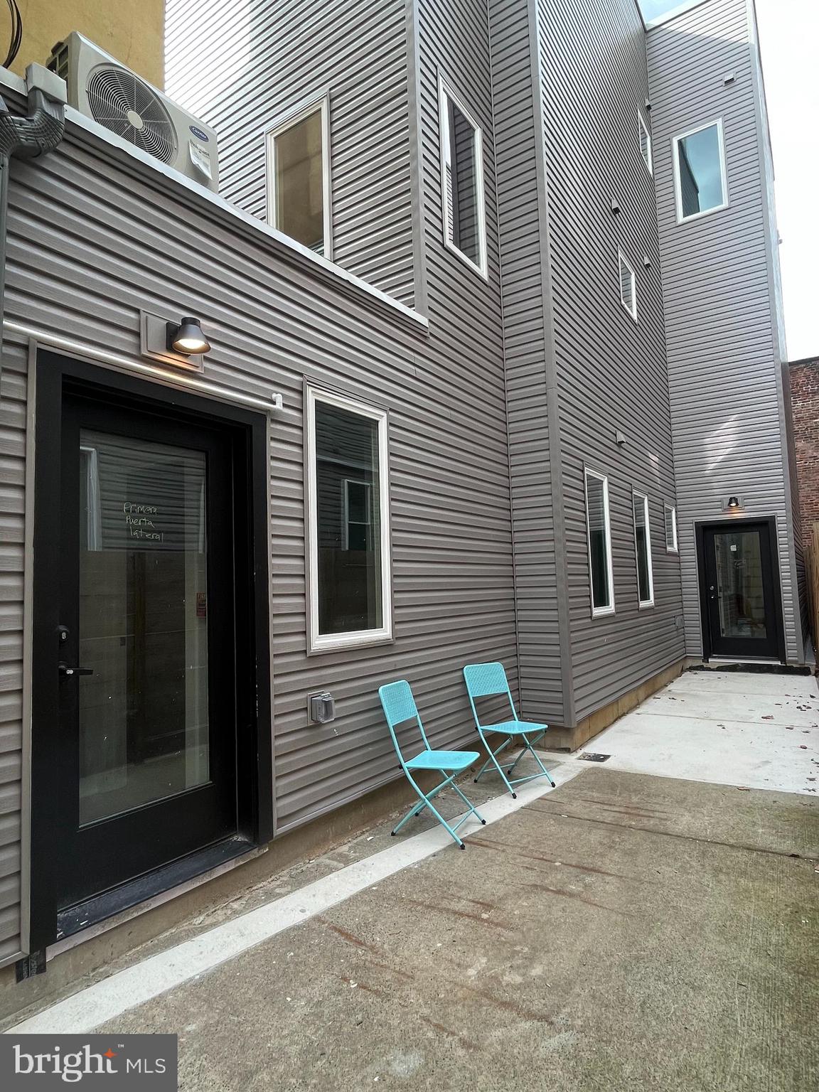 4059 POWELTON AVE #1R