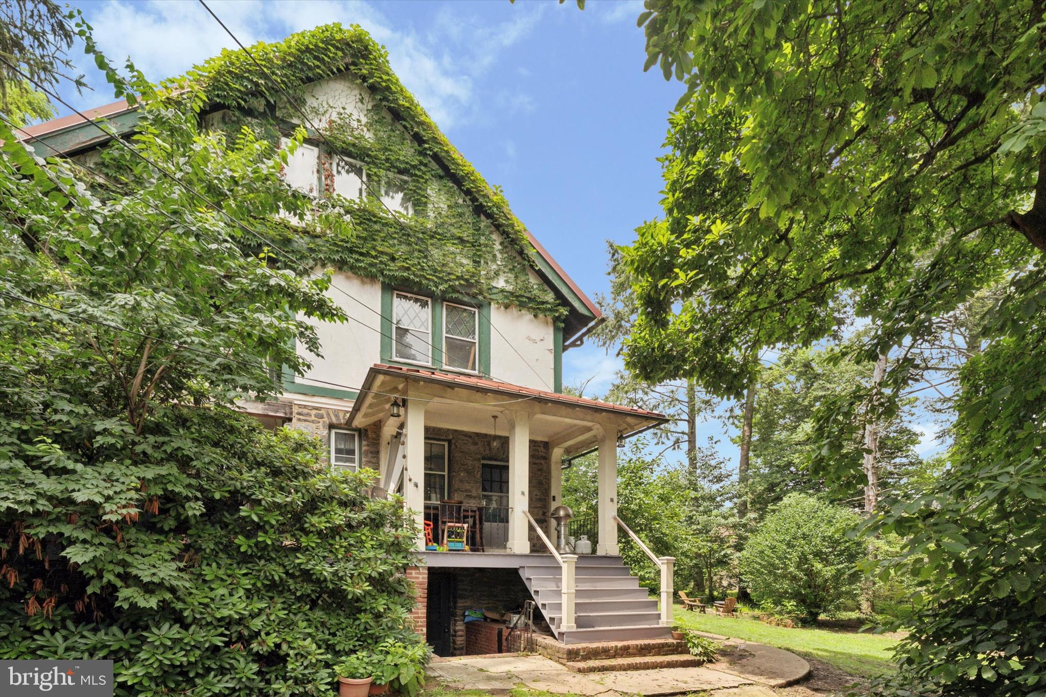 2814 MIDVALE AVE #B