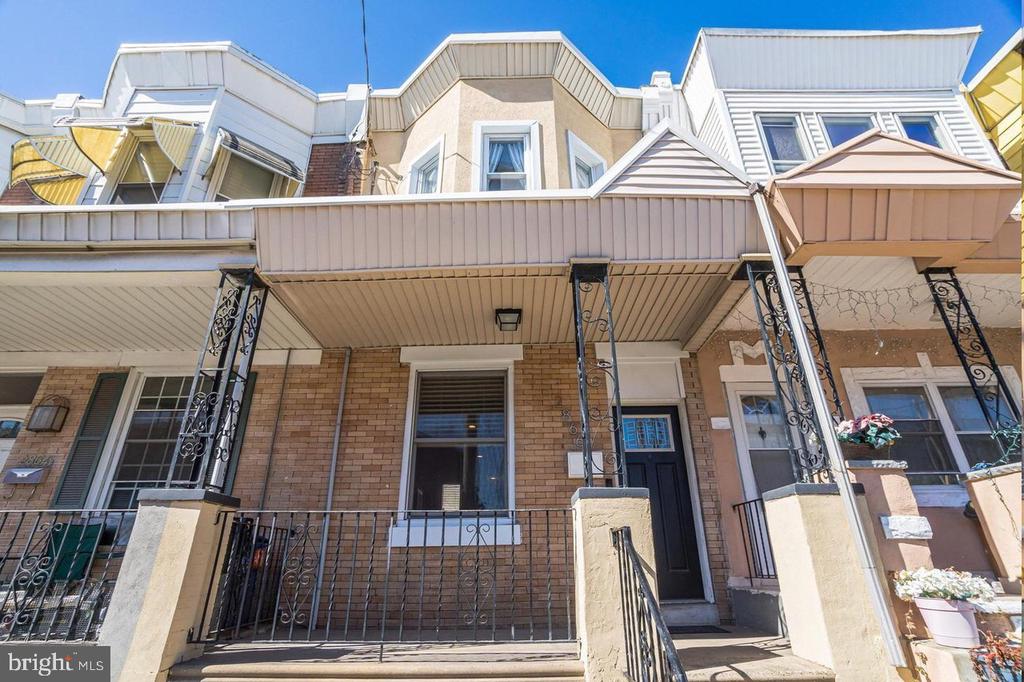 2866 CEDAR STREET