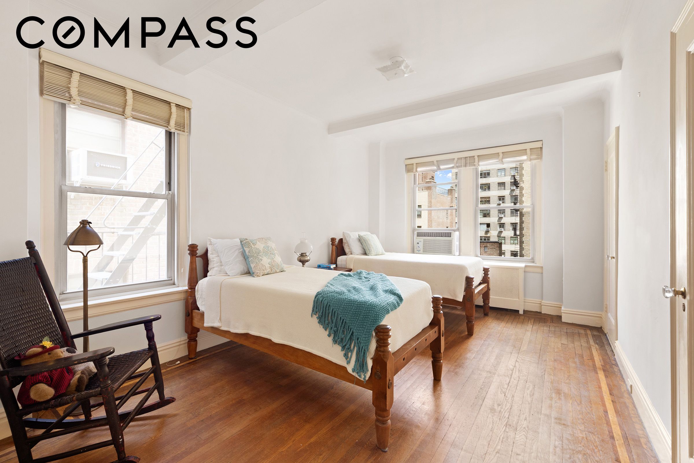 21 E 87th Street 8A