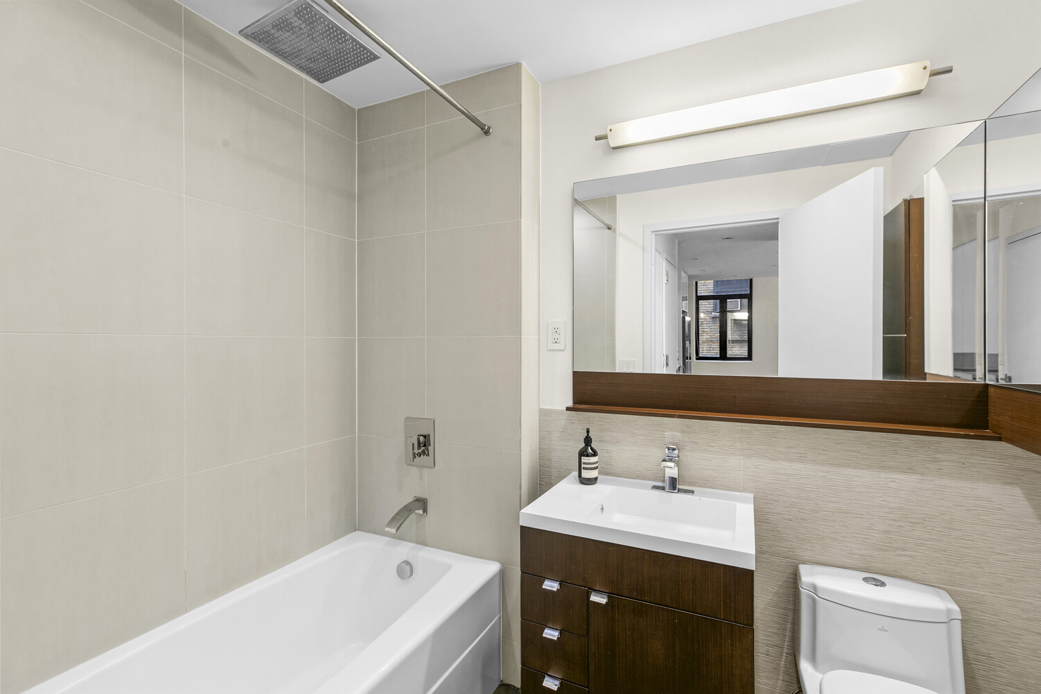 148 E 24TH Street 7E