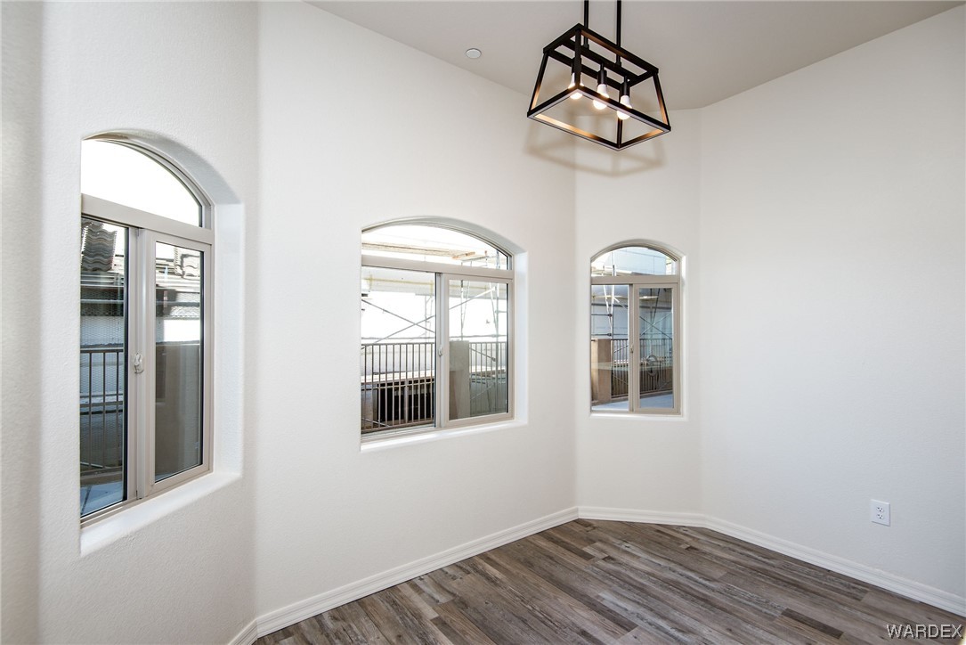 890 Florence Avenue 109