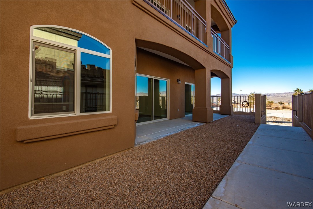 890 Florence Avenue 109