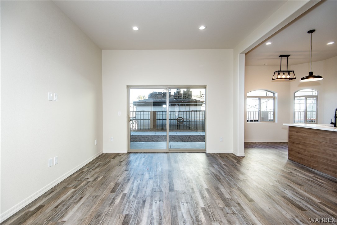 890 Florence Avenue 109