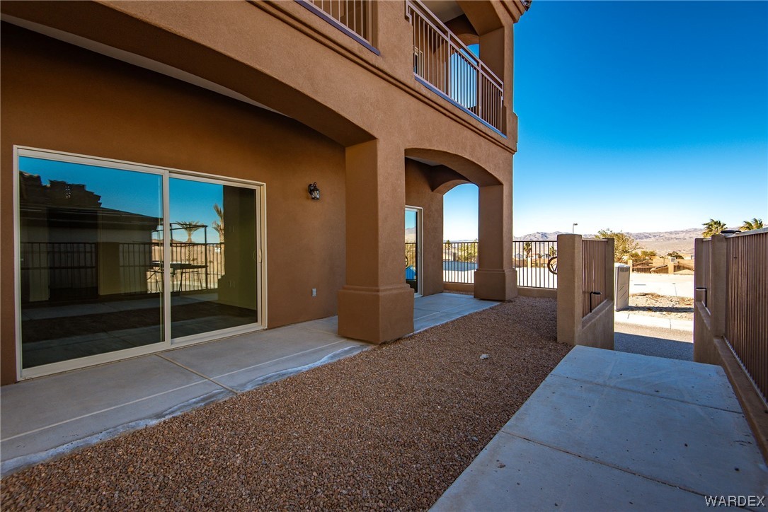 890 Florence Avenue 109