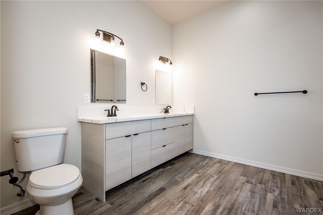 890 Florence Avenue 109