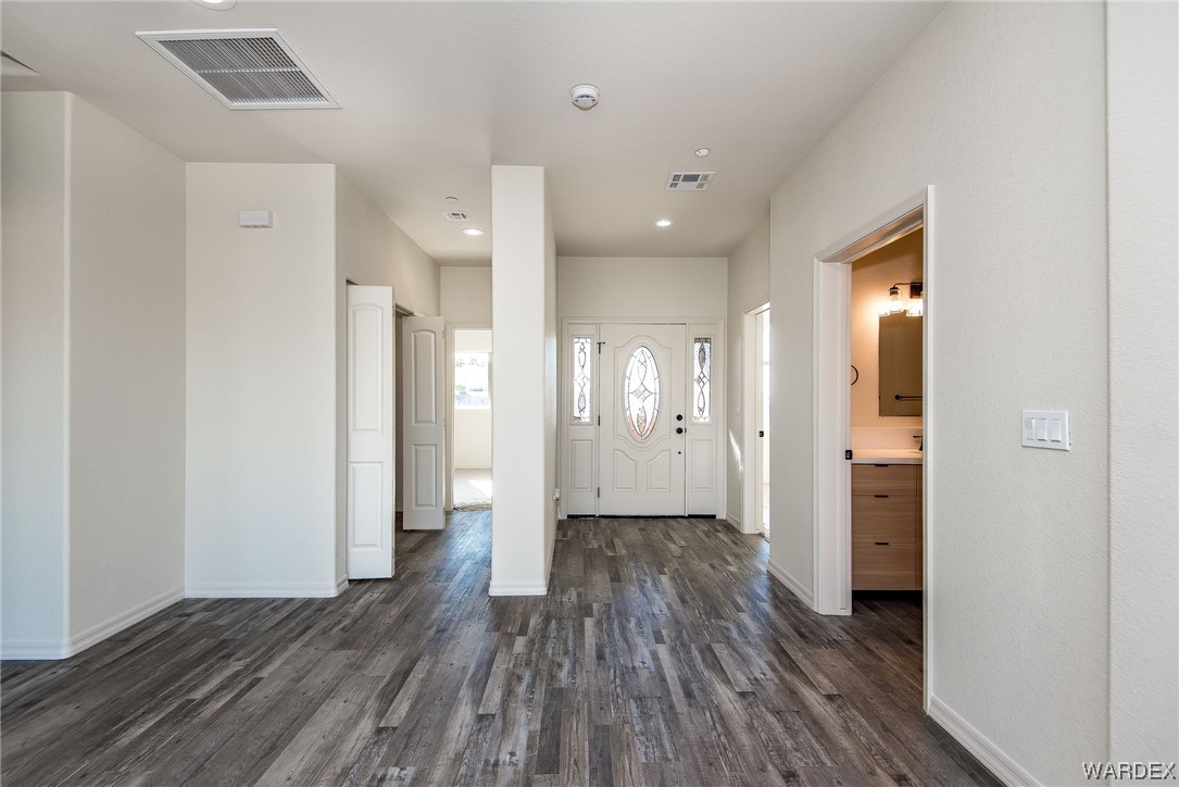 890 Florence Avenue 210