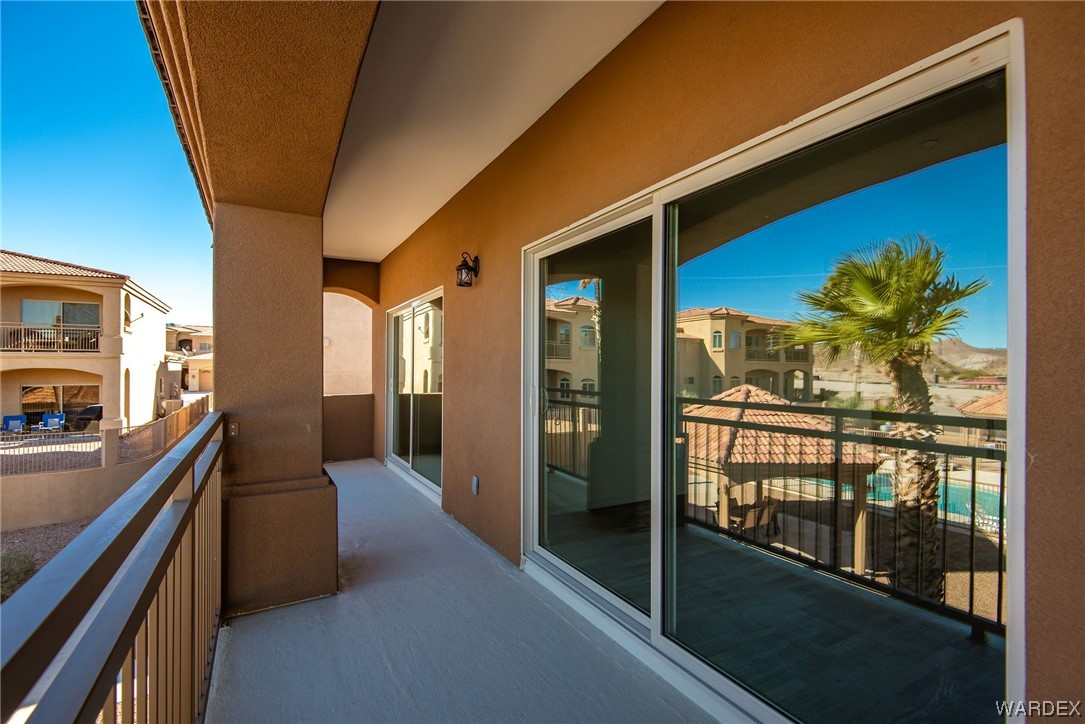 890 Florence Avenue 210