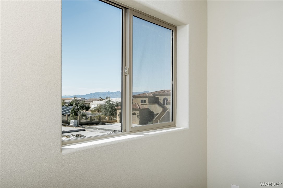 890 Florence Avenue 210